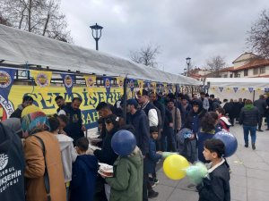 Fenerbahçeliler geleneksel sucuk ekmek şenliği de  bir araya geldi...